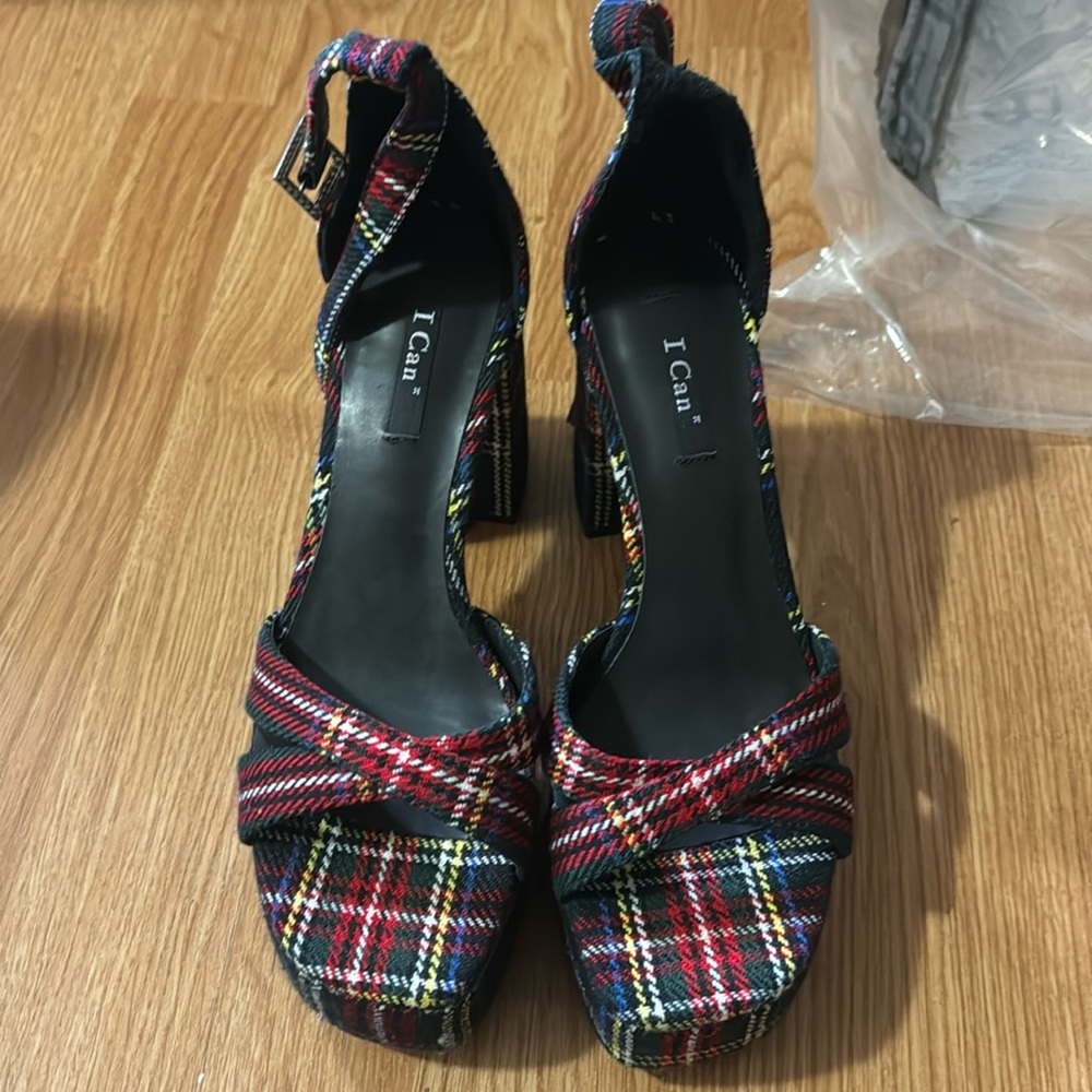Ankle strap plaid trunky heels